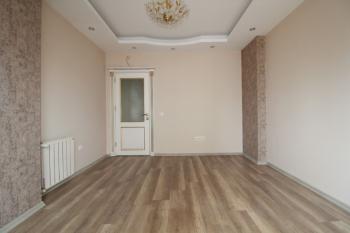 ASLAN'DAN MEZİTLİ DE HAVUZLU SİTEDE GENİŞ METRAJLI KİRALIK 3+1