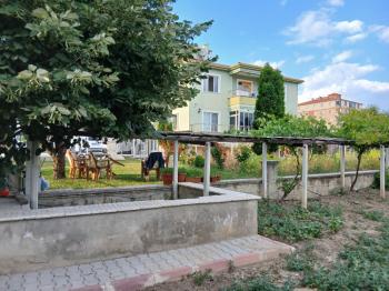 GÜVENAY BUHARA EVLER CİVARI MUHTEŞEM KONUMDA KİRALIK VİLLA