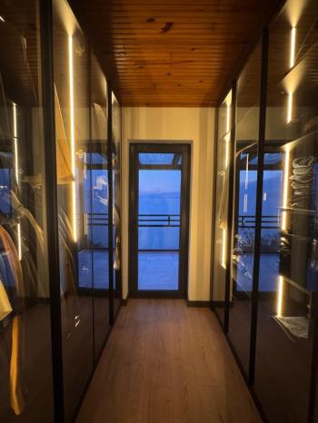 HALİTPAŞA YILDIZTEPE 'DE SİTEİÇİ GENİŞ BAHÇELİ, DENİZ MANZARALI, İÇİ LÜKS YAPILI SATILIK VİLLA