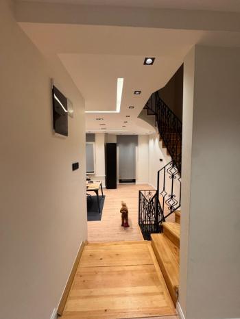 HALİTPAŞA YILDIZTEPE 'DE SİTEİÇİ GENİŞ BAHÇELİ, DENİZ MANZARALI, İÇİ LÜKS YAPILI SATILIK VİLLA