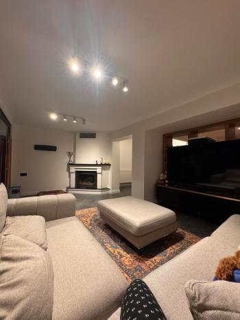 HALİTPAŞA YILDIZTEPE 'DE SİTEİÇİ GENİŞ BAHÇELİ, DENİZ MANZARALI, İÇİ LÜKS YAPILI SATILIK VİLLA