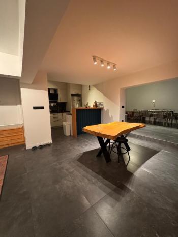 HALİTPAŞA YILDIZTEPE 'DE SİTEİÇİ GENİŞ BAHÇELİ, DENİZ MANZARALI, İÇİ LÜKS YAPILI SATILIK VİLLA