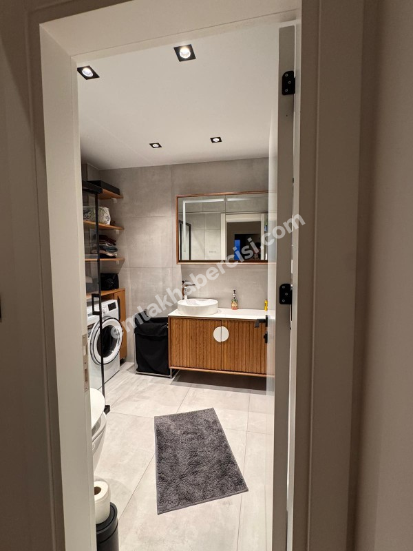 HALİTPAŞA YILDIZTEPE 'DE SİTEİÇİ GENİŞ BAHÇELİ, DENİZ MANZARALI, İÇİ LÜKS YAPILI SATILIK VİLLA