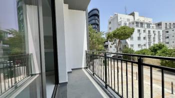 Girne Merkezde Satılık Modern 3+1 Daireler