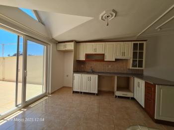 Havuzlu Sitede Satılık 4+1 Dubleks 