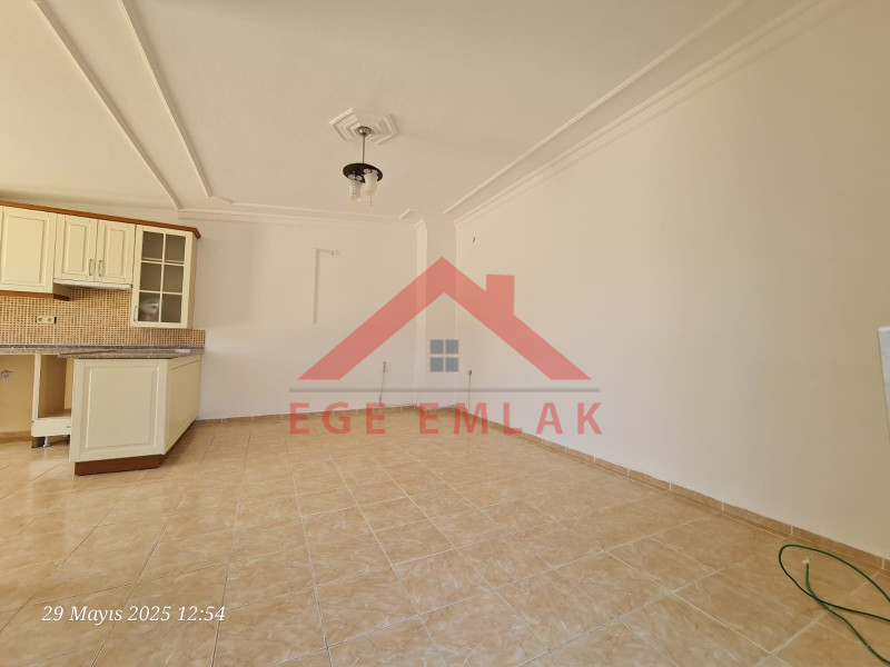 Havuzlu Sitede Satılık 4+1 Dubleks 