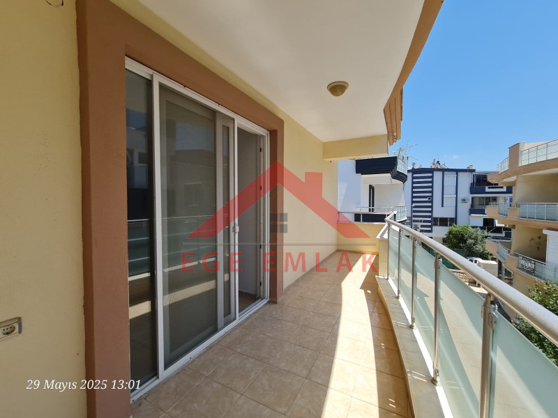 Havuzlu Sitede Satılık 4+1 Dubleks 