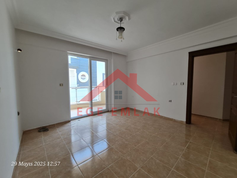 Havuzlu Sitede Satılık 4+1 Dubleks 