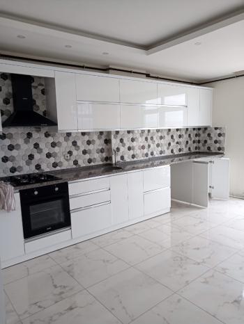 GÜVENAY - ÇORUM ÇEPNİ MAH. İNÖNÜ CADDESİ ÜZERİ SATILIK DAİRE 