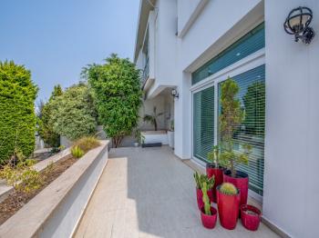 KKTC, Girne Karaoğlanoğlu Bölgesinde Satılık İkiz Villa