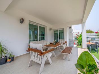 KKTC, Girne Karaoğlanoğlu Bölgesinde Satılık İkiz Villa