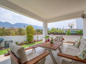 KKTC, Girne Karaoğlanoğlu Bölgesinde Satılık İkiz Villa