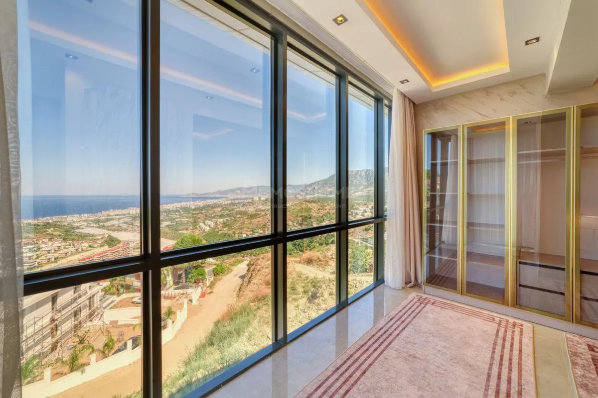 Роскошная вилла 4+1 в Каргыджак