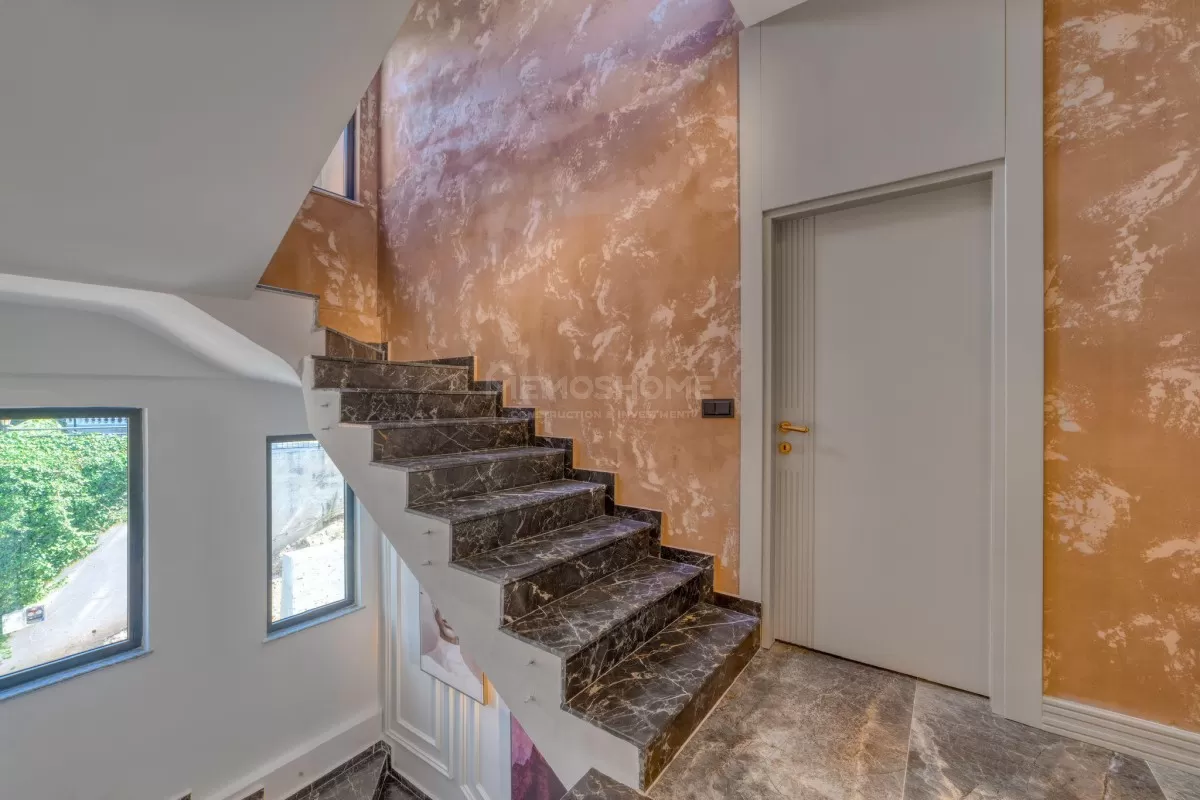 Роскошная вилла с видом