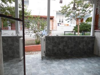 YENİCEDE DENİZ MANZARALI YAZLIK MESKEN