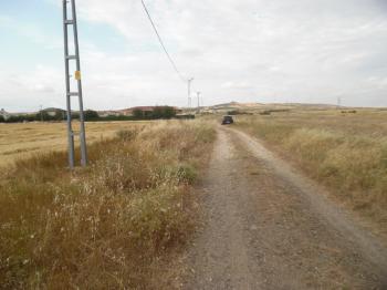 DEĞİRMENKÖYDE 3 KAT KONUT İMARLI SATILIK ARSA 