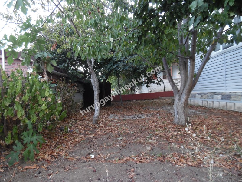 YENİCEDE DENİZ MANZARALI YAZLIK MESKEN