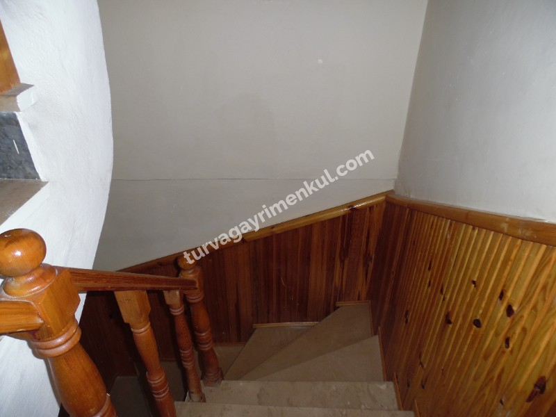 YENİCEDE DENİZ MANZARALI YAZLIK MESKEN