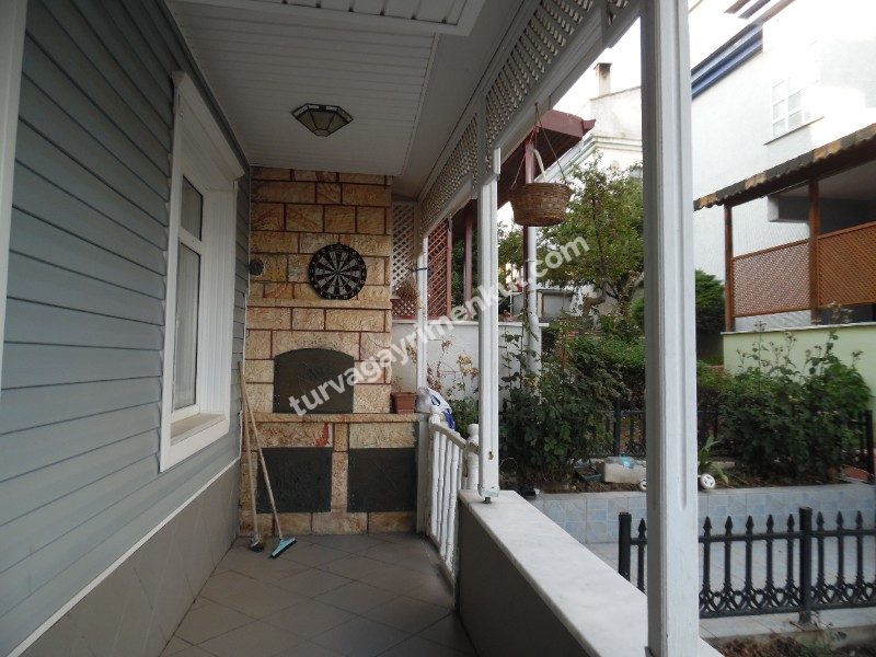 YENİCEDE DENİZ MANZARALI YAZLIK MESKEN