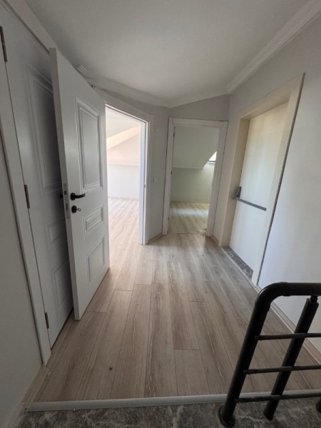 Akşemsettin Metro’ya 10 Dk 4+1 Sıfır Satılık Dubleks