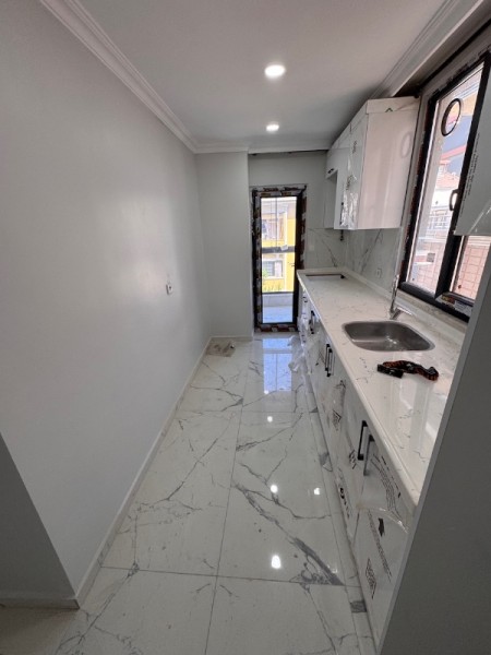 Akşemsettin Metro’ya 10 Dk 4+1 Sıfır Satılık Dubleks