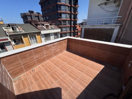 Akşemsettin Metro’ya 10 Dk 4+1 Sıfır Satılık Dubleks