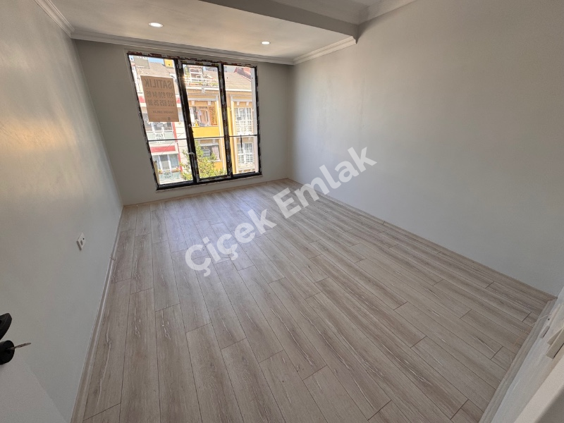 Akşemsettin Metro’ya 10 Dk 4+1 Sıfır Satılık Dubleks