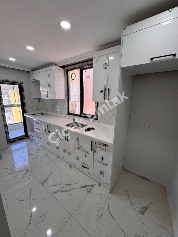 Akşemsettin Metro’ya 10 Dk 4+1 Sıfır Satılık Dubleks