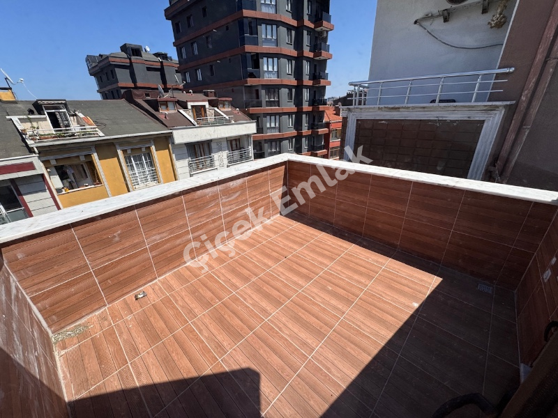 Akşemsettin Metro’ya 10 Dk 4+1 Sıfır Satılık Dubleks