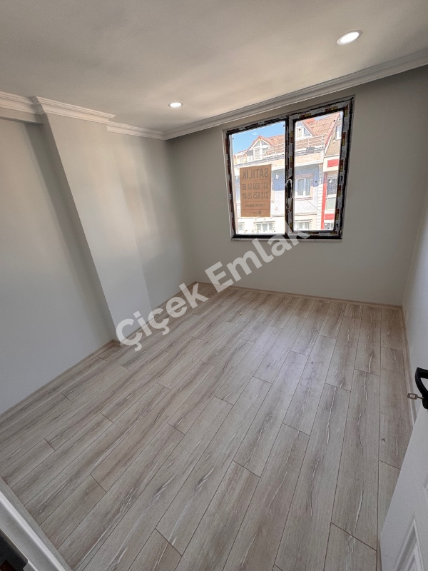 Akşemsettin Metro’ya 10 Dk 4+1 Sıfır Satılık Dubleks