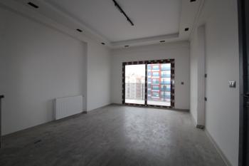 ASLAN'DAN SİTE İÇİ HAVUZLU GENİŞ PEYZAJLI 2+1 DAİRE