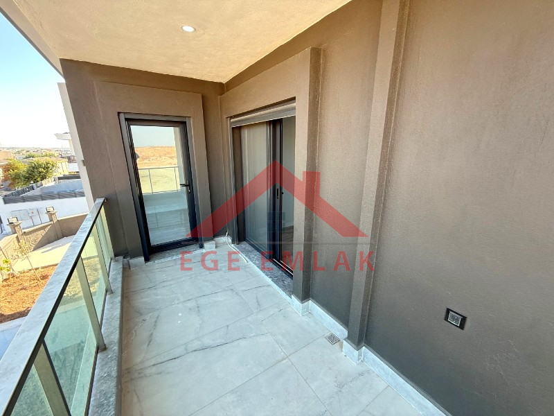 Didim'de Daire Parasına Satılık 3+1 Villa