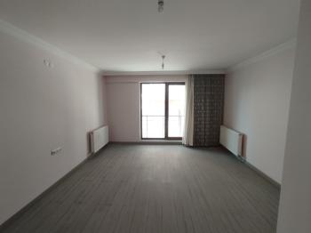 GÜVENAY - ÇORUM ULUKAVAK MAHALLESİ BUHARA OPET CİVARI KİRALIK 3+1 DAİRE