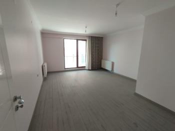 GÜVENAY - ÇORUM ULUKAVAK MAHALLESİ BUHARA OPET CİVARI KİRALIK 3+1 DAİRE