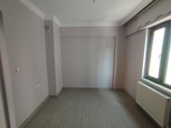 GÜVENAY - ÇORUM ULUKAVAK MAHALLESİ BUHARA OPET CİVARI KİRALIK 3+1 DAİRE
