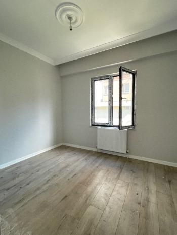 GÜVENAY - ÇORUM PAZARTESİ PAZARI YAKINI SATILIK DAİRE