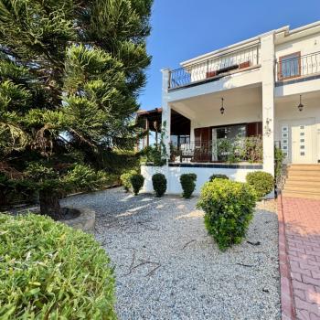 KKTC BELLAPAİS BÖLGESİNDE SATILIK 3+1 HAVUZLU VİLLA