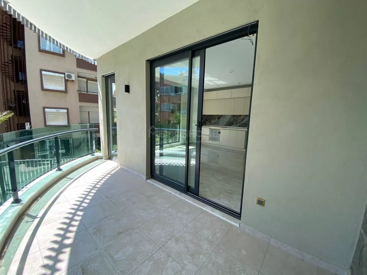 Роскошная новая квартира в Аланье