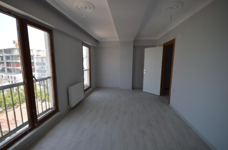 Alibeyköy Çırçır’da Otoparklı Bina’da 3+1 Yüksek Tavan Sıfır Satılık Dubleks 