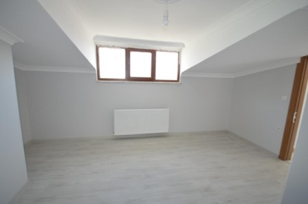 Alibeyköy Çırçır’da Otoparklı Bina’da 3+1 Yüksek Tavan Sıfır Satılık Dubleks 