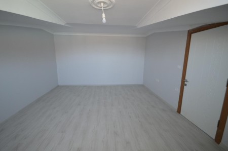 Alibeyköy Çırçır’da Otoparklı Bina’da 3+1 Yüksek Tavan Sıfır Satılık Dubleks 