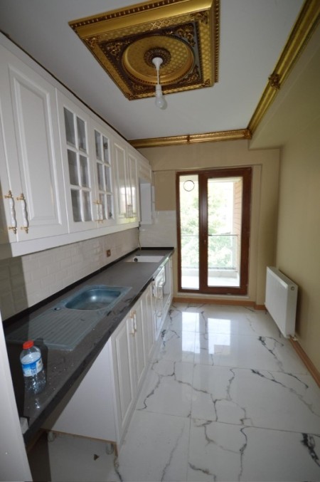 Alibeyköy Çırçır’da Otoparklı 5+1 Lüks Satılık Dubleks