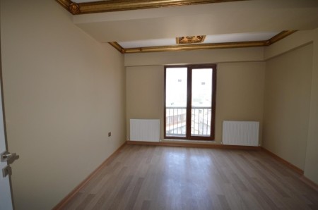 Alibeyköy Çırçır’da Otoparklı 5+1 Lüks Satılık Dubleks