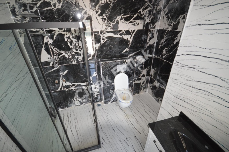 Alibeyköy Çırçır’da Otoparklı Bina’da 3+1 Yüksek Tavan Sıfır Satılık Dubleks 