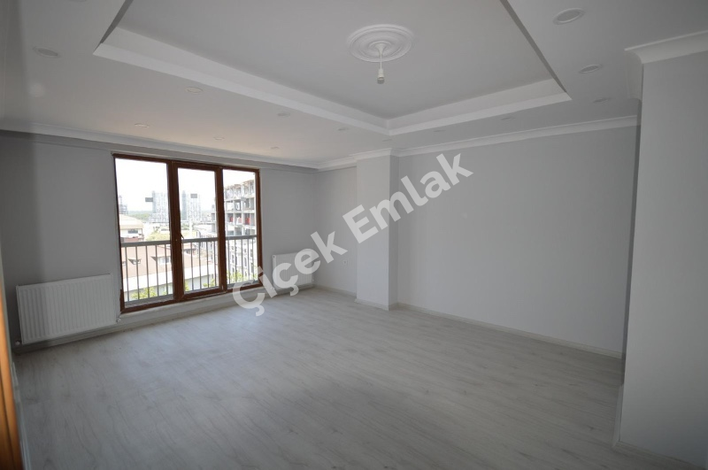 Alibeyköy Çırçır’da Otoparklı Bina’da 3+1 Yüksek Tavan Sıfır Satılık Dubleks 