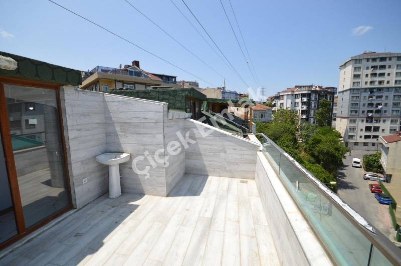 Alibeyköy Çırçır’da Otoparklı Bina’da 3+1 Yüksek Tavan Sıfır Satılık Dubleks 