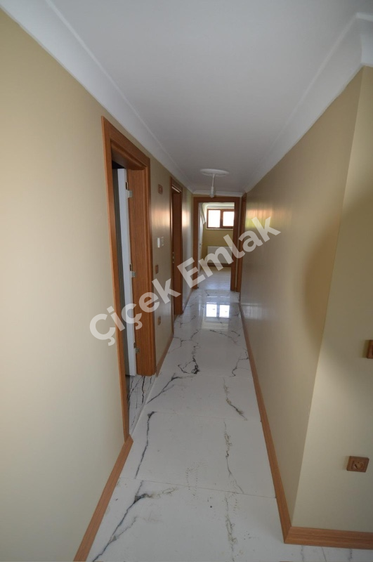 Alibeyköy Çırçır’da Otoparklı 5+1 Lüks Satılık Dubleks