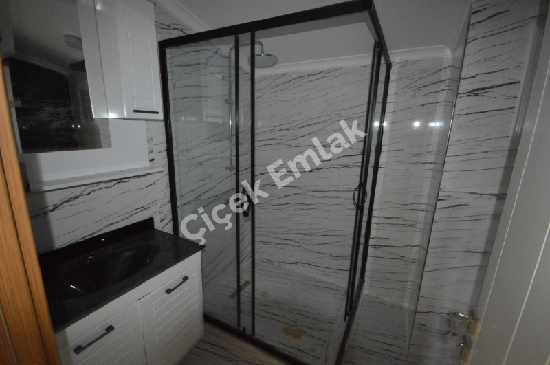 Alibeyköy Çırçır’da Otoparklı 5+1 Lüks Satılık Dubleks