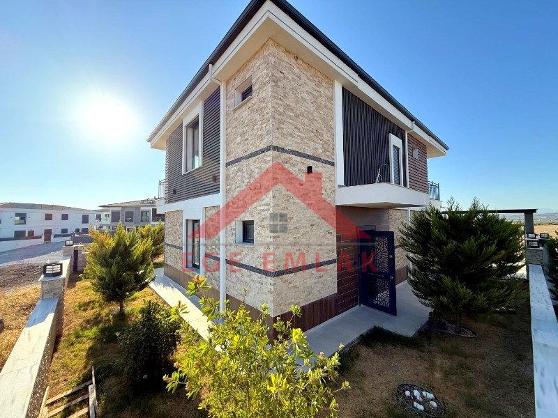 Didim'de Tam Müstakil Satılık Villa