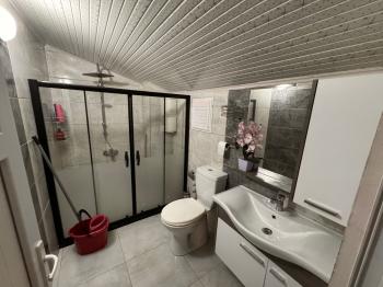 Güvenay - Çorum  Kılıçören'de Doğayla İç İçe, Eksiksiz ve Masrafsız Tam Donanımlı Bağ Evi!